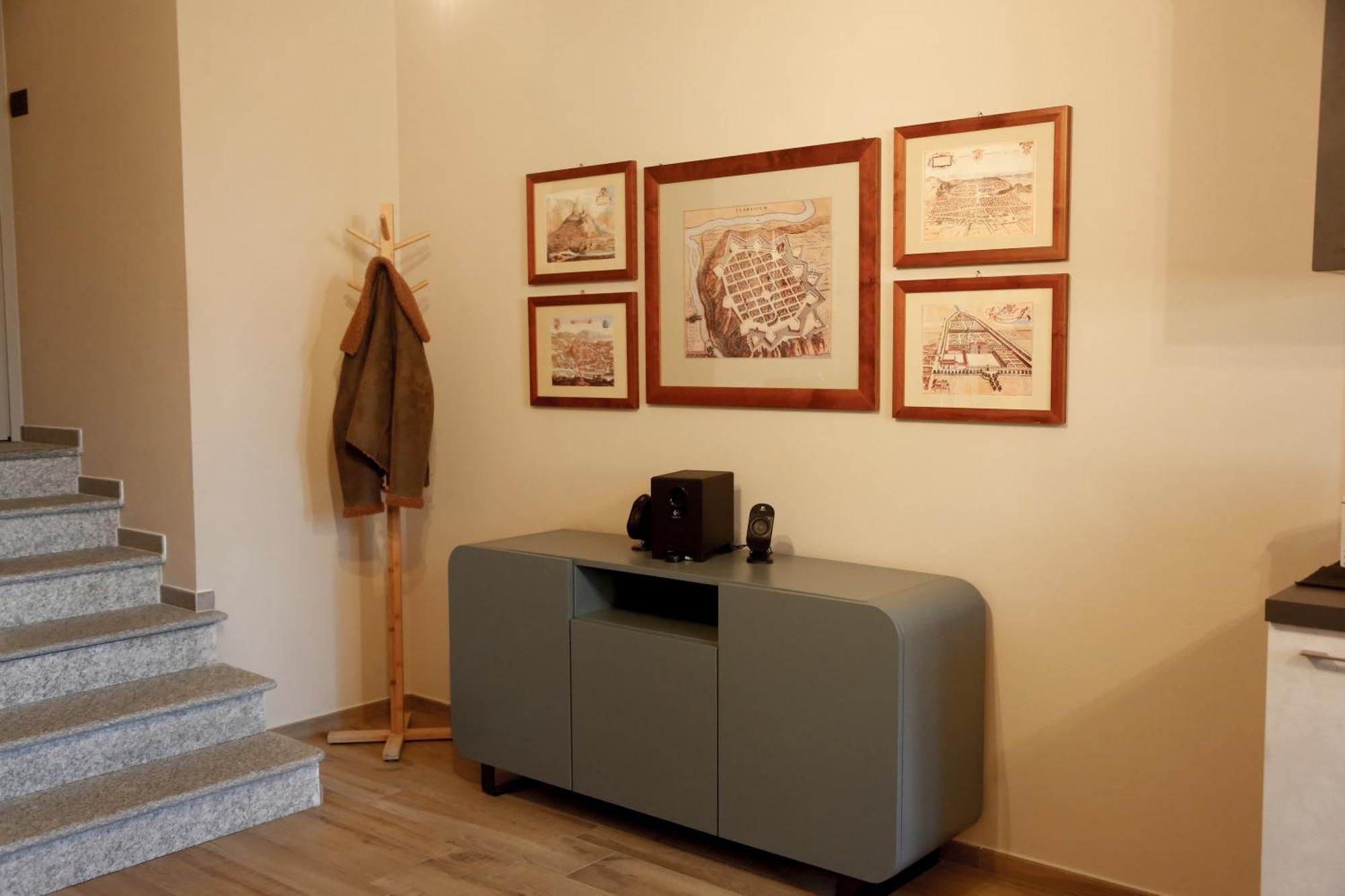 Via Roma Guest House Cherasco Exterior foto